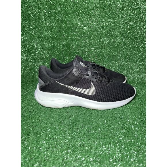 Nike Flex Experience RN 11 Womens Size 8 DD9283-001 Black Running Shoes Sneakers - Picture 1 of 6